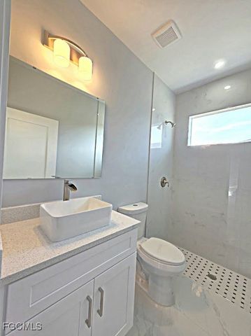 3717 16th ST W, Lehigh Acres, FL 33971