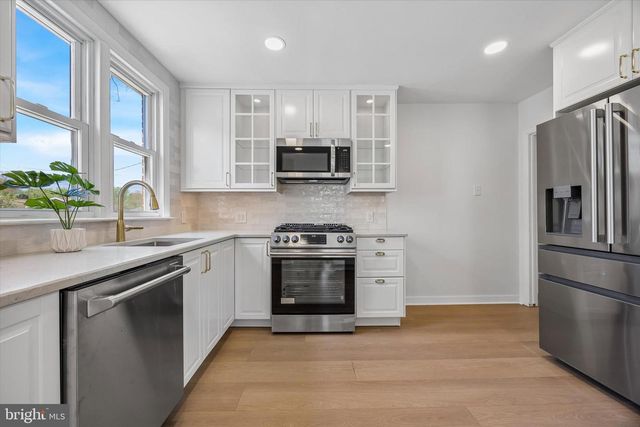 1803 HARRIS RD, Laverock, PA 19038