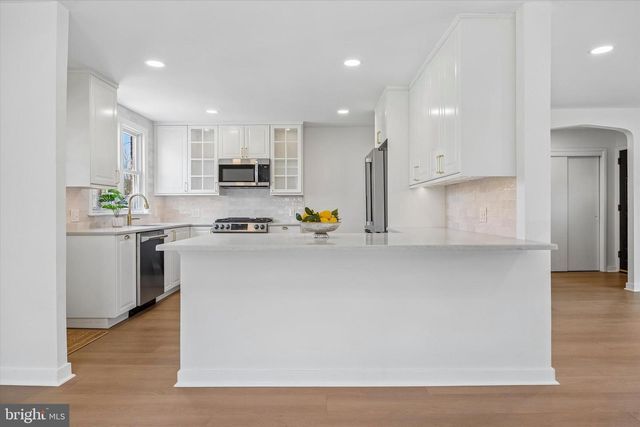 1803 HARRIS RD, Laverock, PA 19038