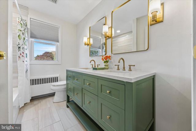 1803 HARRIS RD, Laverock, PA 19038