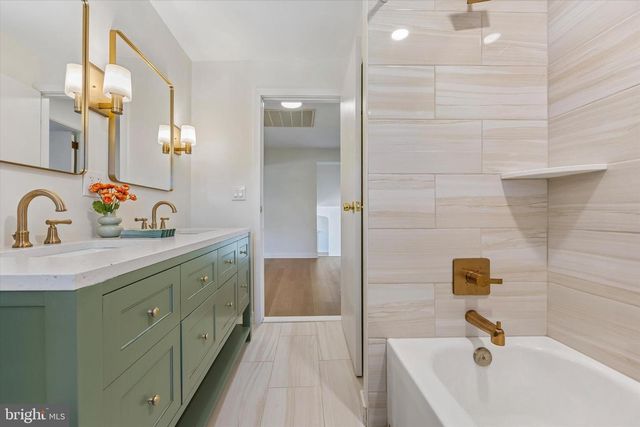 1803 HARRIS RD, Laverock, PA 19038