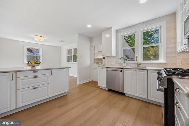 1803 HARRIS RD, Laverock, PA 19038