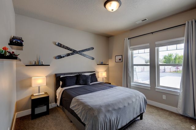 604 W HARRISVILLE RD, Harrisville, UT 84404