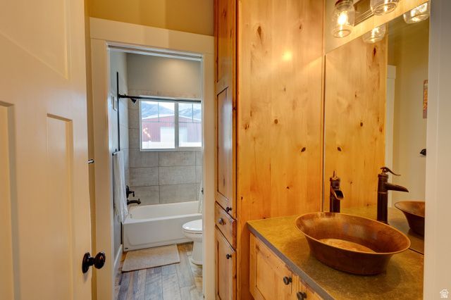 604 W HARRISVILLE RD, Harrisville, UT 84404