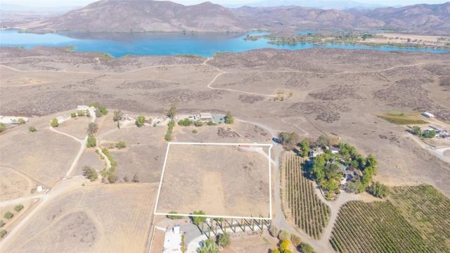 37885 Normandy, Winchester, CA 92596