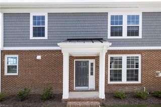 1012 Robinson RD # 6D, Suffolk, VA 23434