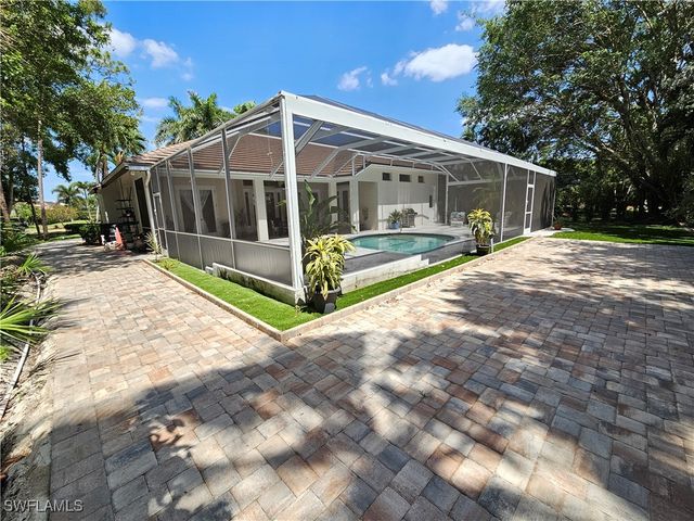 8122 Wilshire Lakes BLVD, Naples, FL 34109