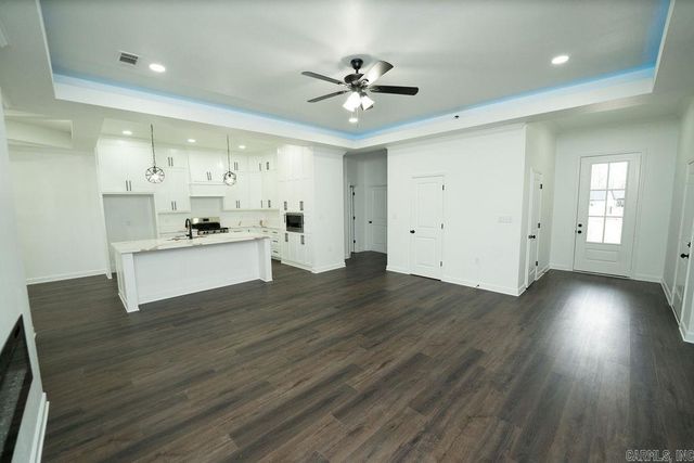 7048 Agua Blanca Boulevard, Shannon Hills, AR 72103