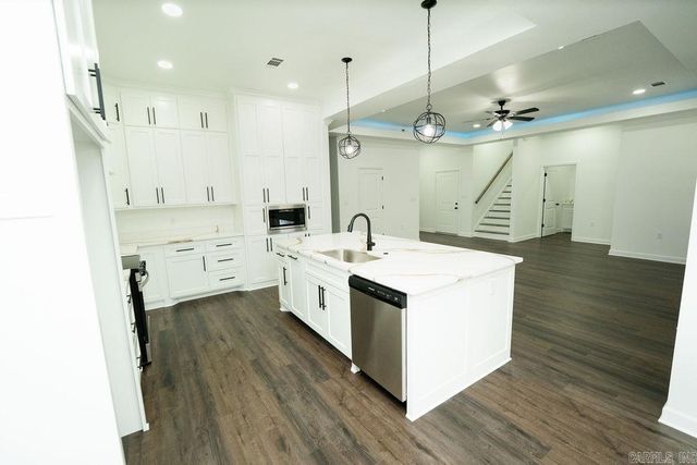 7048 Agua Blanca Boulevard, Shannon Hills, AR 72103