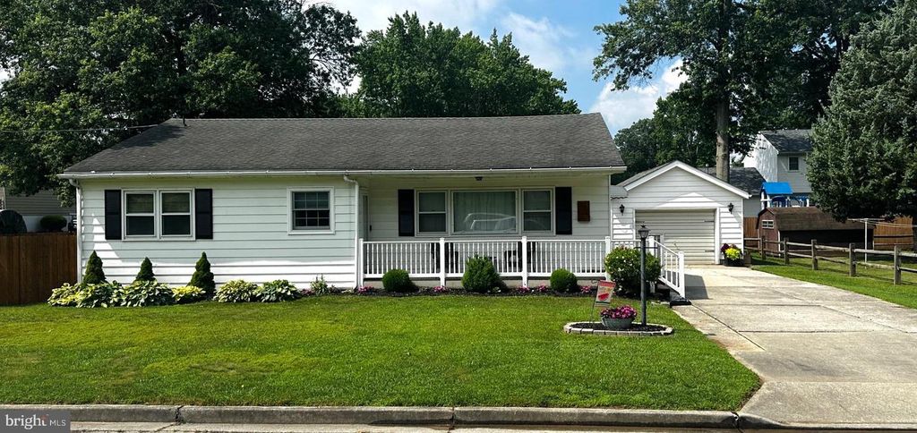 31 RUTGERS RD, Pennsville, NJ 08070
