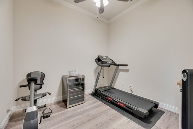 545 Private Road 7017, Edgewood, TX 75117