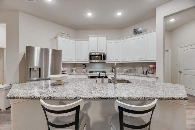 545 Private Road 7017, Edgewood, TX 75117
