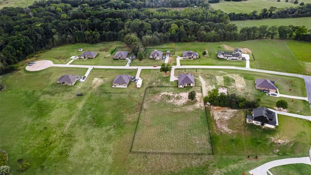 545 Private Road 7017, Edgewood, TX 75117