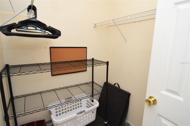 121 SEAHORSE DRIVE SE C, St Petersburg, FL 33705