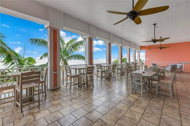 121 SEAHORSE DRIVE SE C, St Petersburg, FL 33705