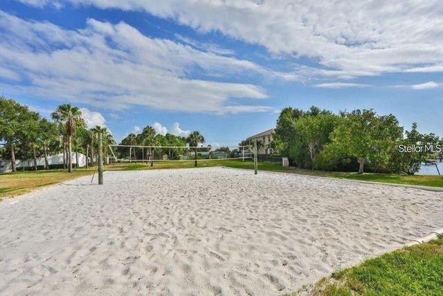 121 SEAHORSE DRIVE SE C, St Petersburg, FL 33705