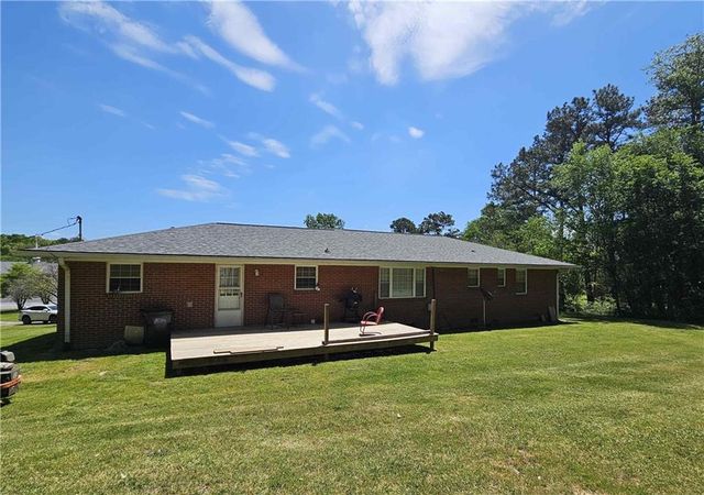 2330 N Bellview Road N, Rockmart, GA 30153