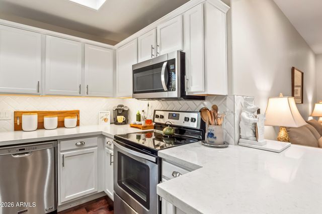 11680 E SAHUARO Drive 1018, Scottsdale, AZ 85259