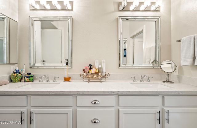 11680 E SAHUARO Drive 1018, Scottsdale, AZ 85259