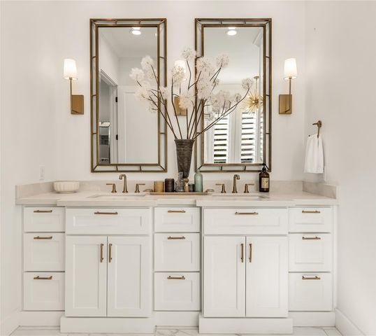 2033 Pebble Bend Drive, College Station, TX 77845