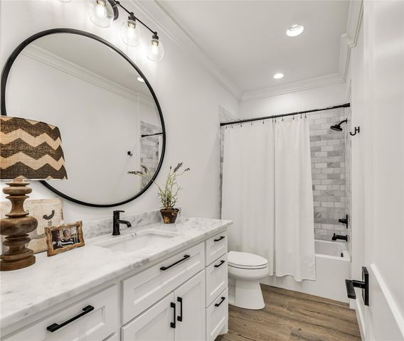 2033 Pebble Bend Drive, College Station, TX 77845