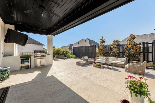 2033 Pebble Bend Drive, College Station, TX 77845