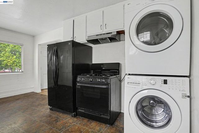 1110 Buena Vista, Alameda, CA 94501