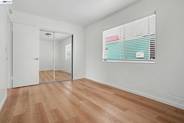 1110 Buena Vista, Alameda, CA 94501