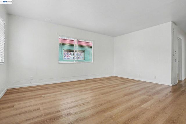 1110 Buena Vista, Alameda, CA 94501
