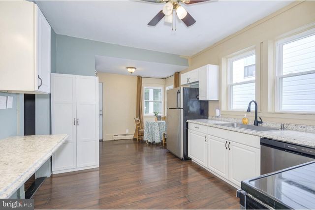 310 S TENNESSEE AVE, Martinsburg, WV 25401