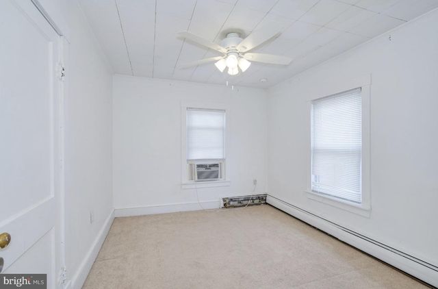310 S TENNESSEE AVE, Martinsburg, WV 25401