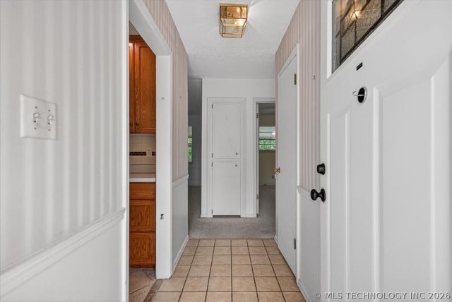 116 Ramblewood Road, Bartlesville, OK 74003