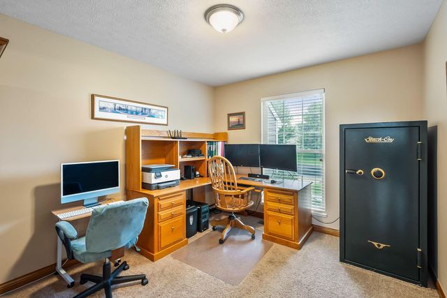 4518 Mcnamara Place, Lewis Center, OH 43035