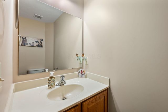 4518 Mcnamara Place, Lewis Center, OH 43035