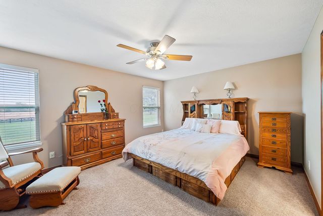 4518 Mcnamara Place, Lewis Center, OH 43035