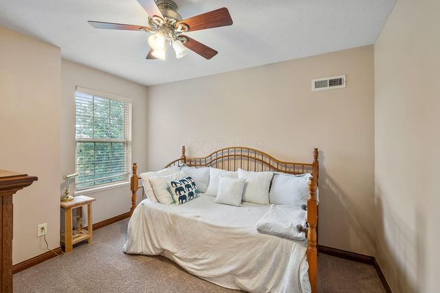 4518 Mcnamara Place, Lewis Center, OH 43035