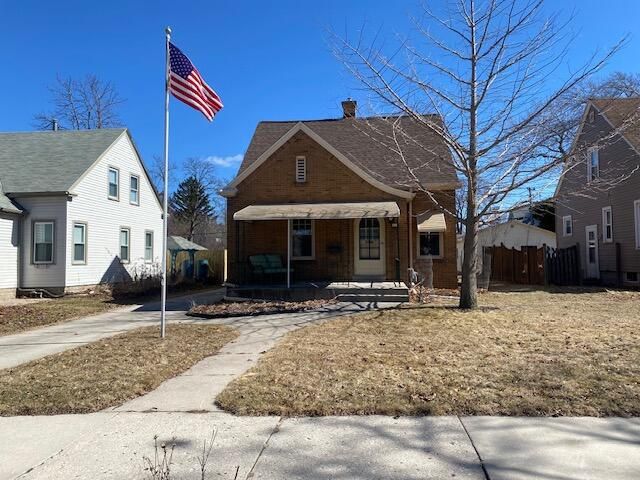 426 N Montgomery STREET, Port Washington, WI 53074