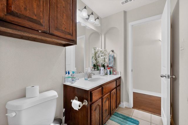 8715 Lindenwood Lane, Irving, TX 75063