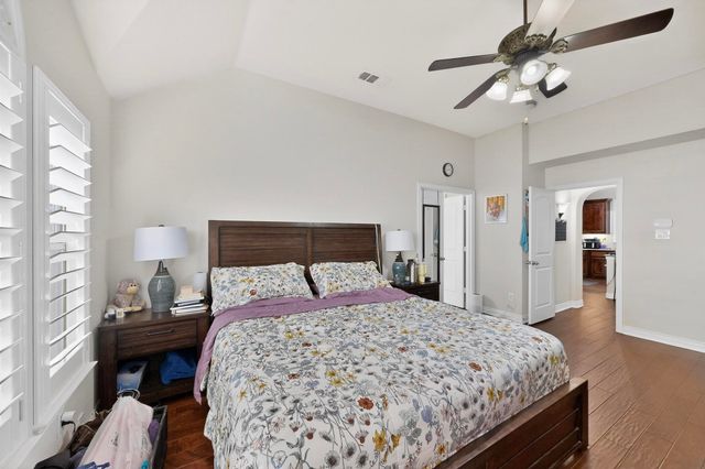 8715 Lindenwood Lane, Irving, TX 75063