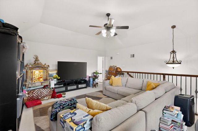 8715 Lindenwood Lane, Irving, TX 75063