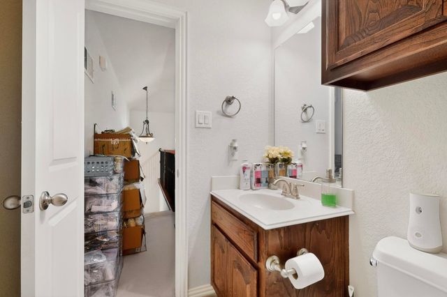 8715 Lindenwood Lane, Irving, TX 75063