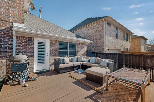 8715 Lindenwood Lane, Irving, TX 75063