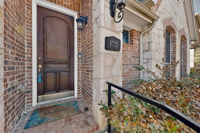 8715 Lindenwood Lane, Irving, TX 75063