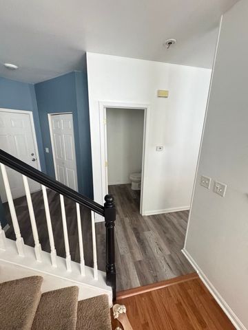 24041 W Walnut Circle, Plainfield, IL 60585