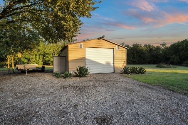 410 Water Street, Seagoville, TX 75159