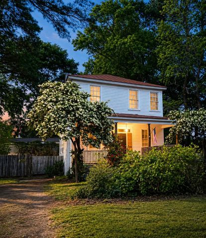 1104 N Hillside Drive, Charleston, SC 29407