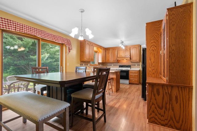 W783 COUNTY RD VV, Seymour, WI 54165