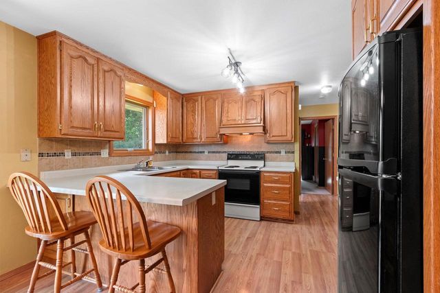 W783 COUNTY RD VV, Seymour, WI 54165
