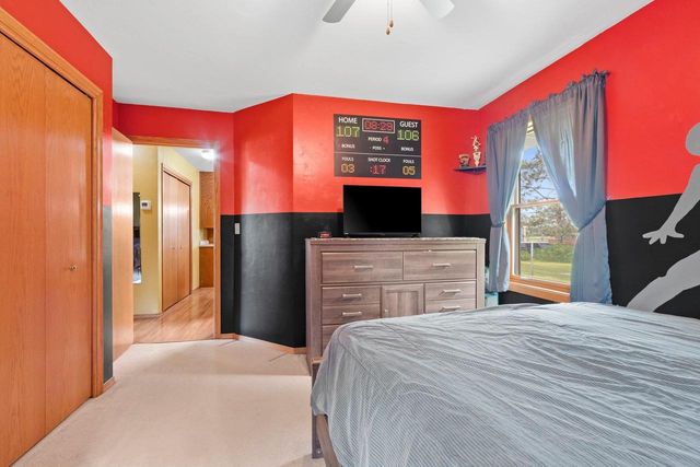 W783 COUNTY RD VV, Seymour, WI 54165