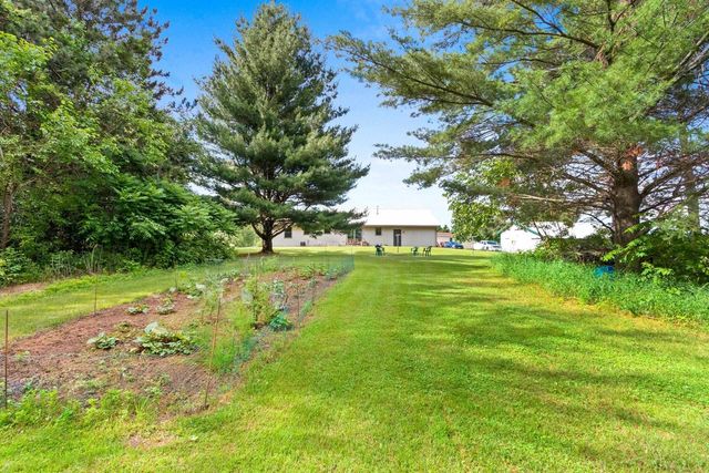 W783 COUNTY RD VV, Seymour, WI 54165